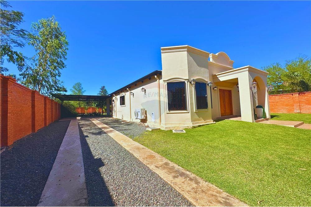 Hermosa casa en puerta del lago San Bernardino, foto 2