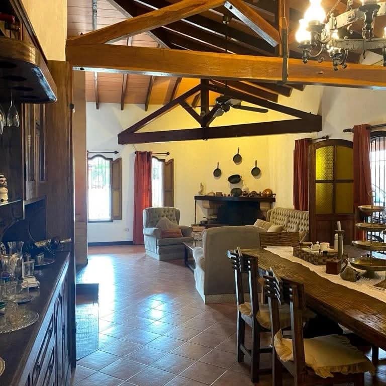Casa estilo colonial en fdo de la mora -zona sur, foto 2