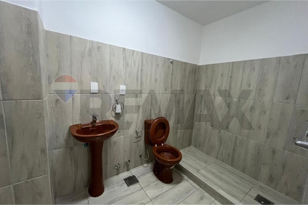 Dúplex Tipo Casa En Alquiler Barrio San Pablo!