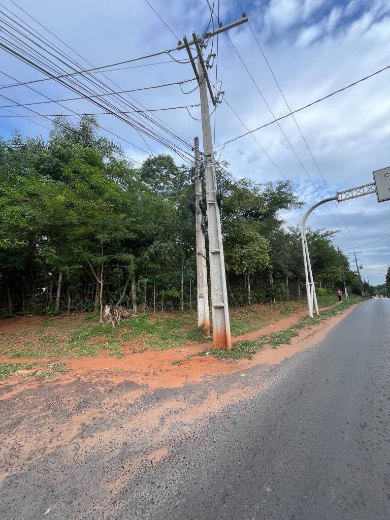 Terreno en el centro de Villa Elisa sobre avenida principal, foto 3