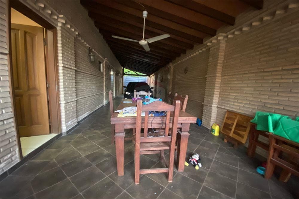 En Alquiler - Casa - Barrio Palomar - Lambaré — foto 4