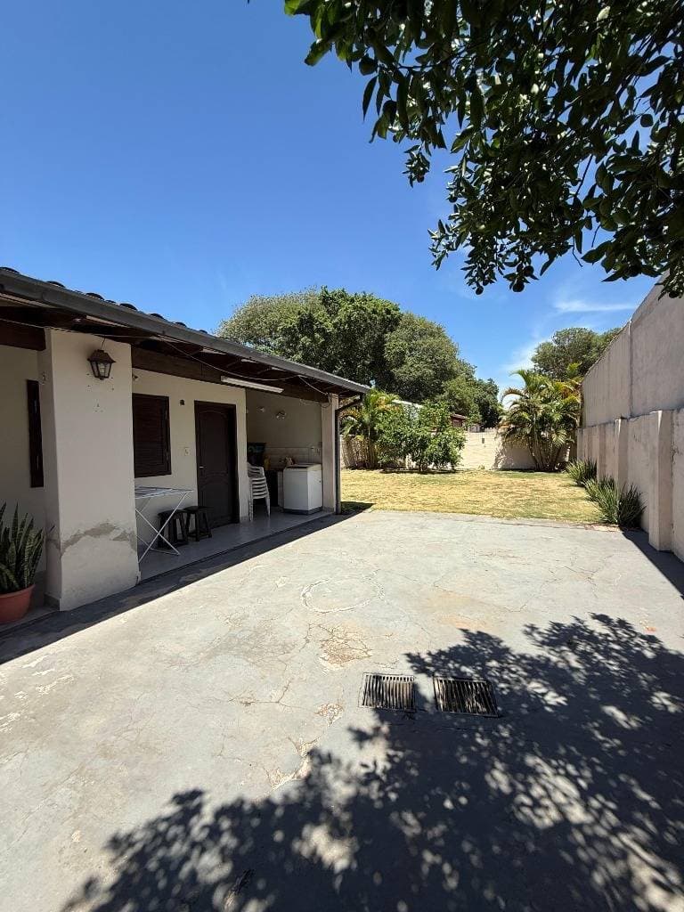 CASA EN VENTA EN Lambaré Oportunidad ideal para invertir, foto 4