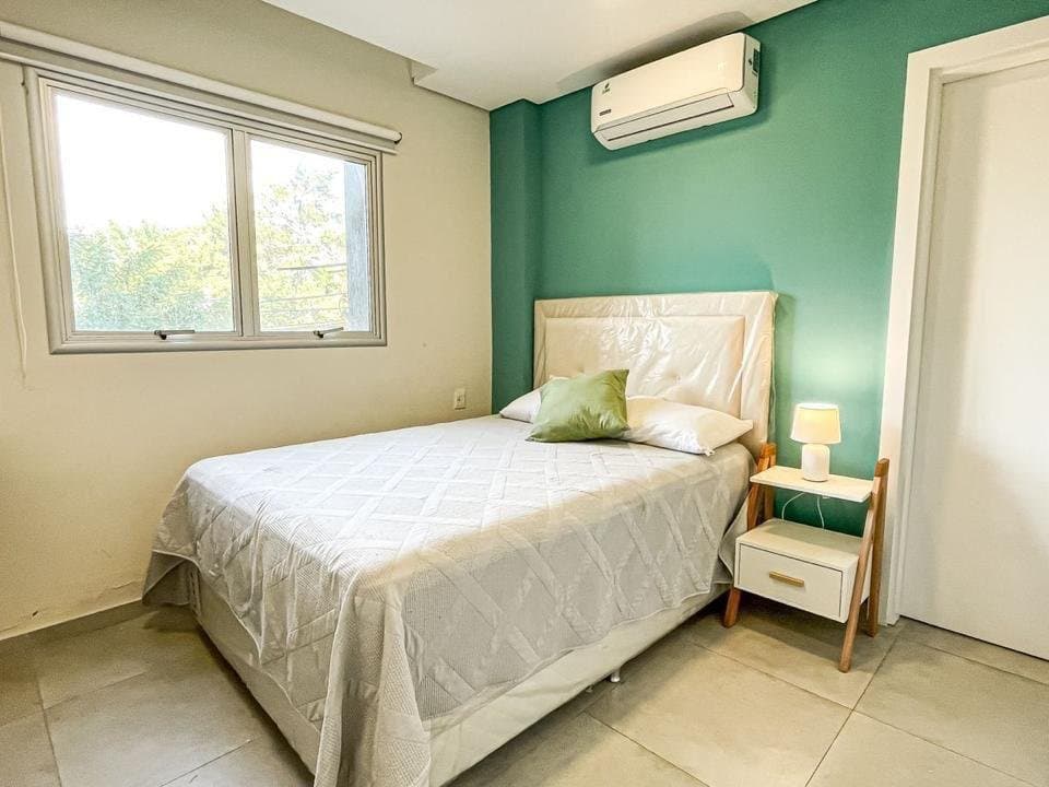 Alquilo Departamento 2 Dormitorios, Amoblado Barrio Herrera