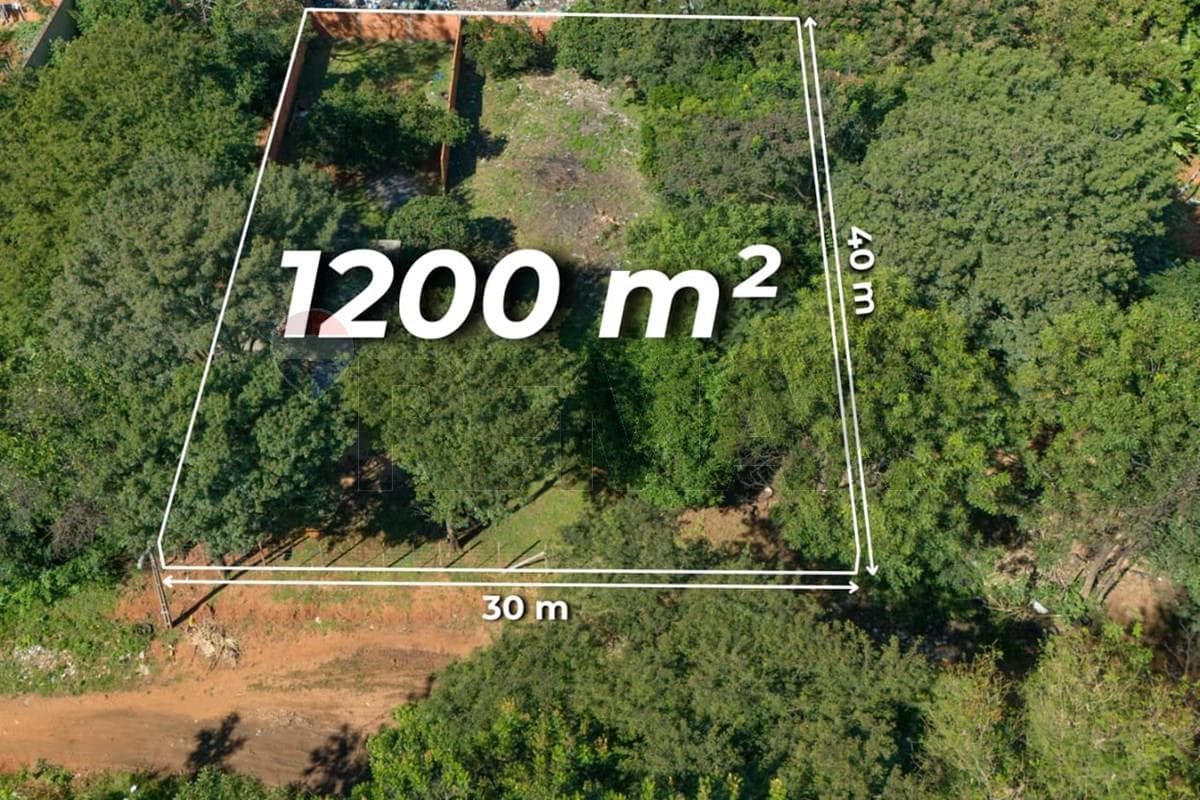 Amplio Terreno de 1.200 m² con Losa de 8x8 metros en Reducto - San Lorenzo