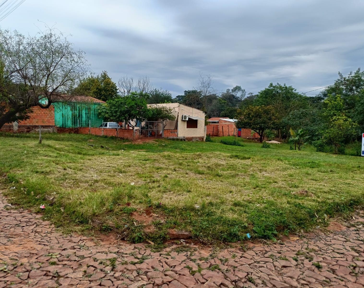En venta terreno en esquina en la cuidad de Ñemby