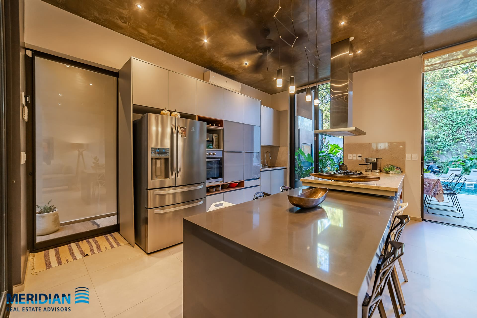 casa minimalista de 4 dormitorios en el corazón de Villa Morra, foto 5