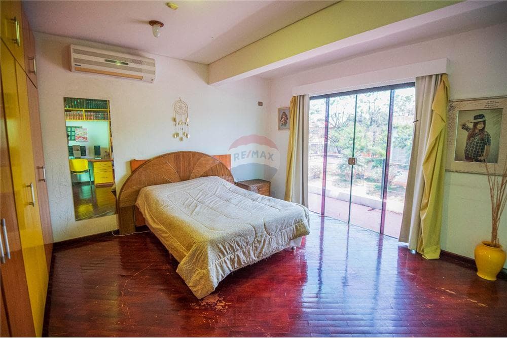 Residencia - Alquiler - San Lorenzo, Paraguay, foto 2