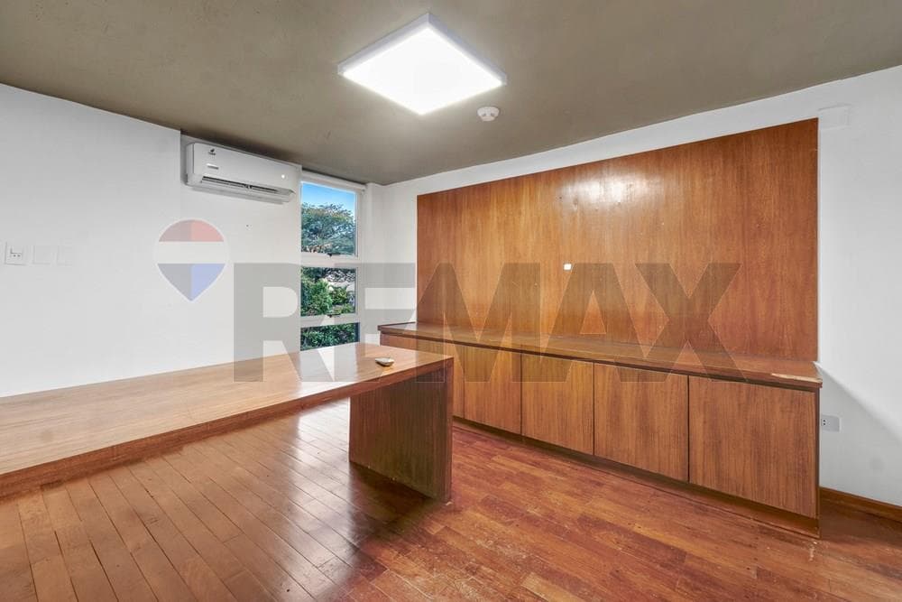 En Alquiler- Propiedad única de uso corporativo, foto 5