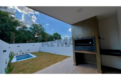 Duplex de 3 habitaciones con Piscina en Luque Ycuá Karanda'y, foto 3