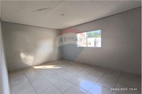 Casa-Venta-PY Central Luque Isla Bogado, foto 4