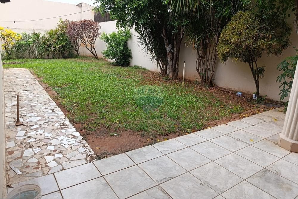 En venta hermosa propiedad en laurelty Luque — foto 4