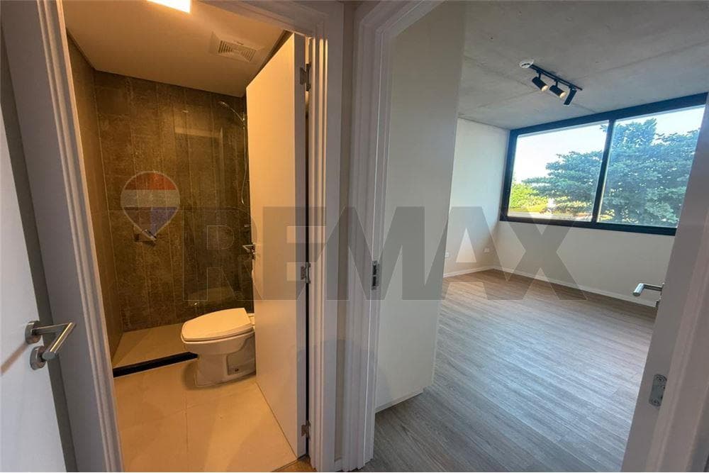 Departamento - Alquiler - Los Laureles, Asunción, Paraguay, foto 1
