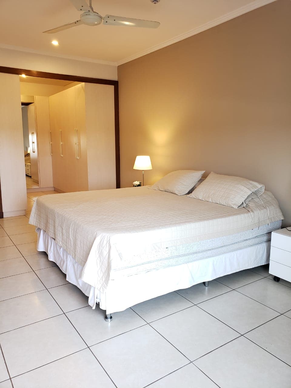 Muy Lindo Departamento Amoblado , De Tres Dormitorios En Suite, foto 5