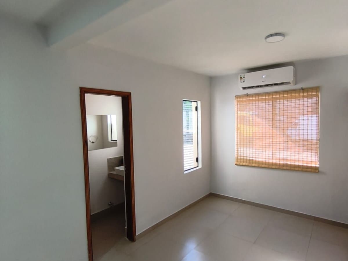 Casa en barrio san luis de Mariano Roque Alonso, foto 5