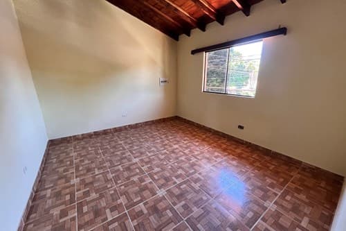 Departamento en lambare zona super6 — foto 5