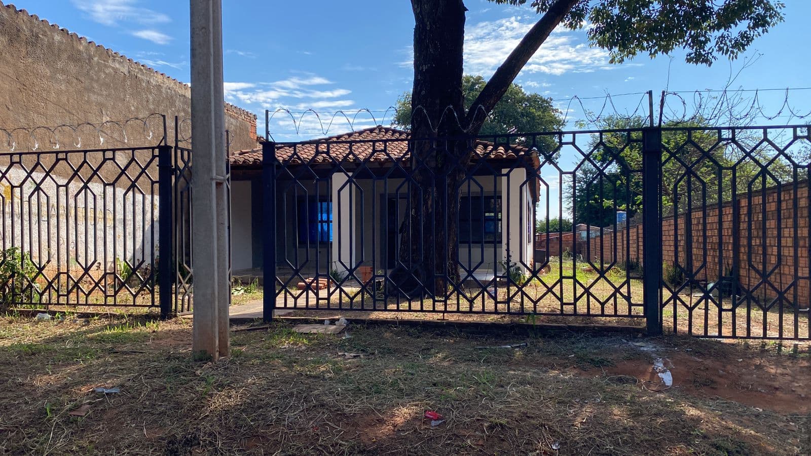 - CASA - 576 m² - B° San Luis, Capiatá, foto 2