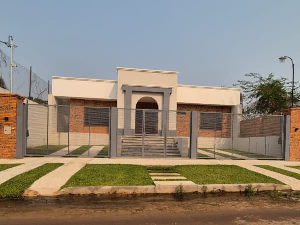 Casa en San Bernardino, foto 2
