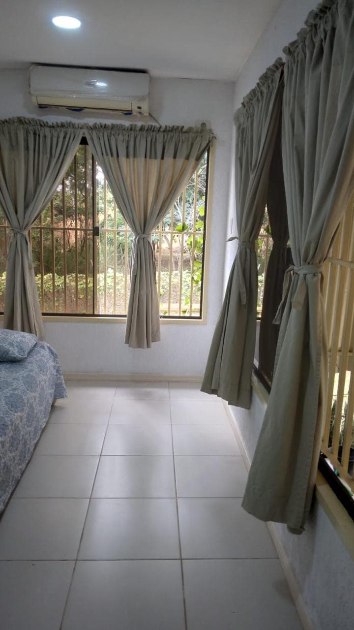 Casa en Ypane, foto 5