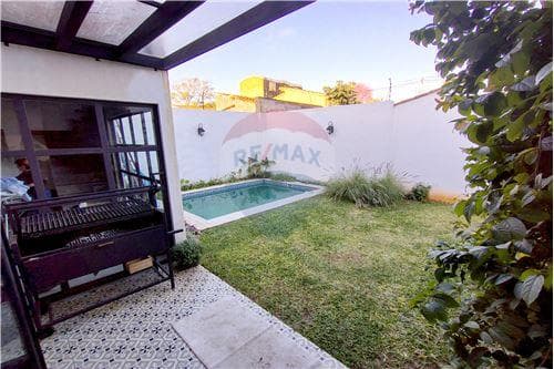 Casa - Alquiler - Asunción_Recoleta — foto 1