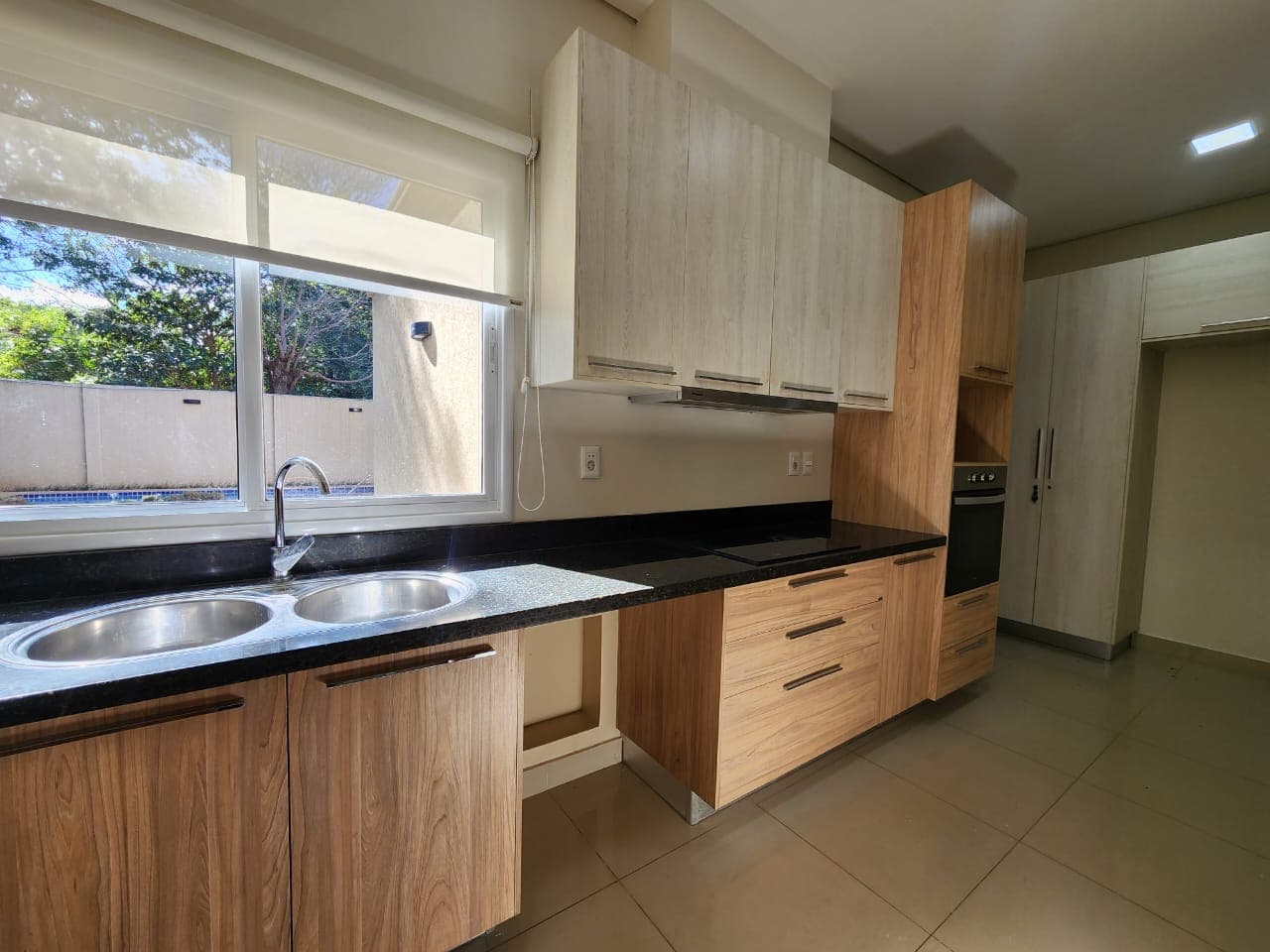 *alquilo hermosa residencia estilo toscano* barrio Herrera, foto 5