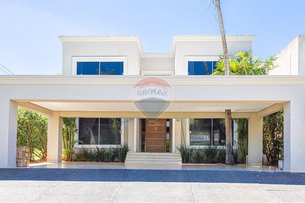 En venta residencia en barrio cerrado montesol