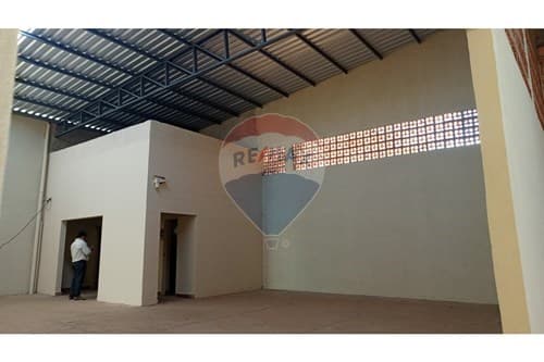 Depósito-Alquiler-PY Central Luque, foto 3