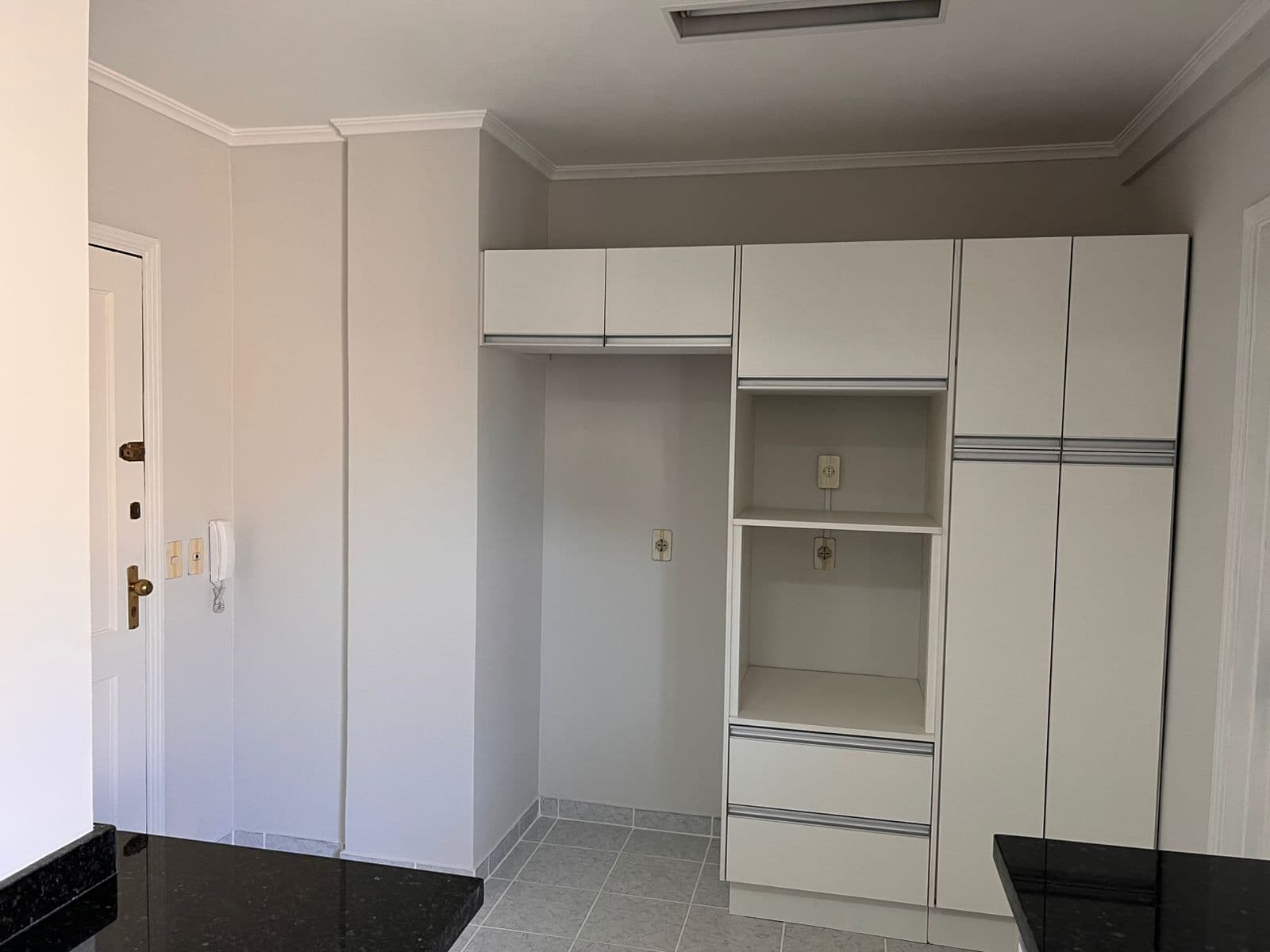 Departamento De 3 Dormitorios Con 2 Cocheras En Barrio Herrera, foto 2