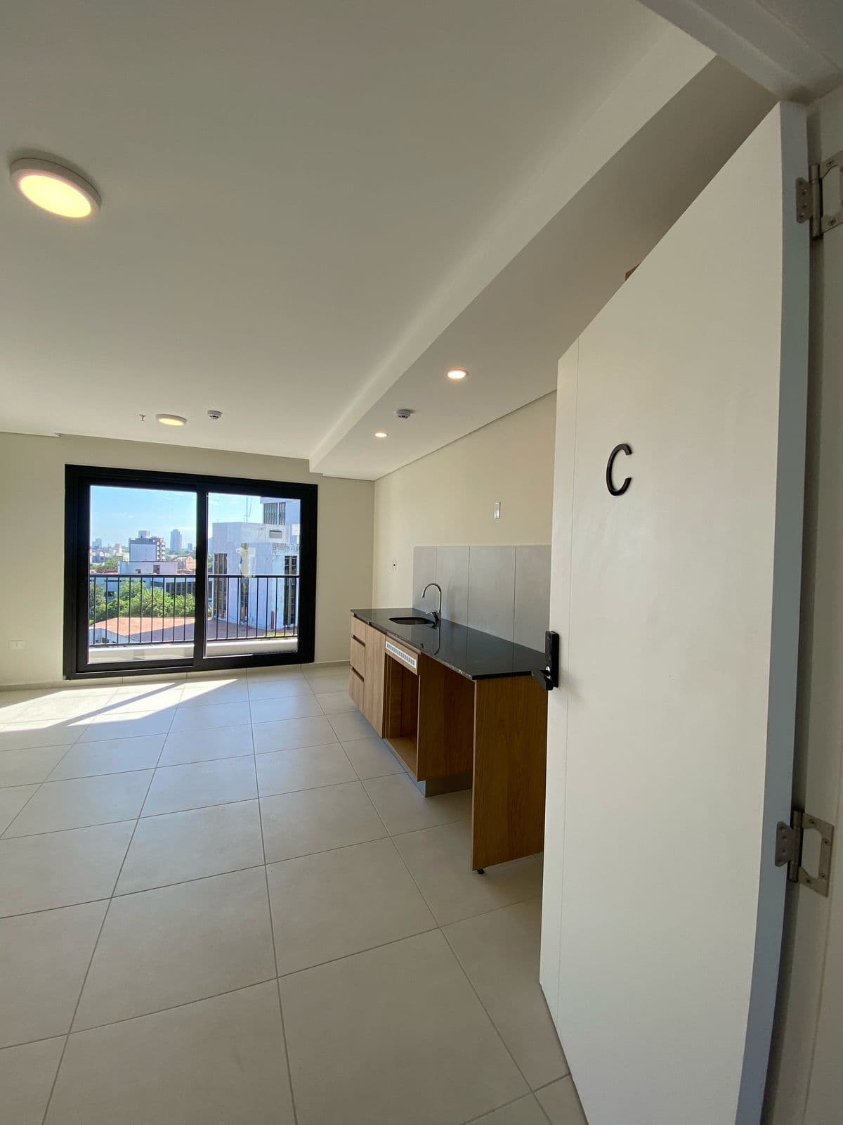 En alquiler departamento a estrenar detras de la Municipalidad de Asunción — foto 2