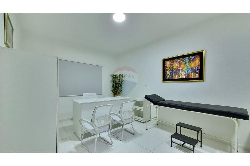 Consultorios y Oficinas amobladas y equipadas — foto 3