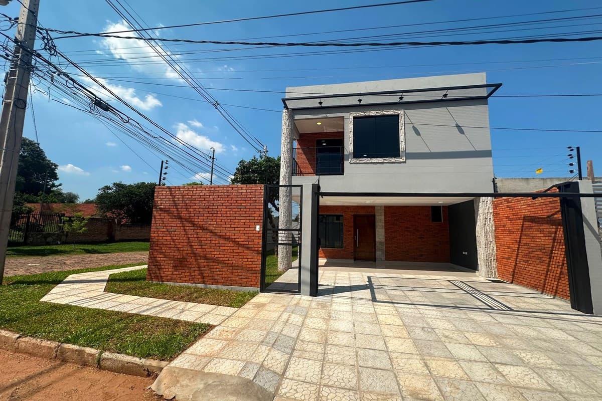 de Duplex en Lambare, Barrio Mbachio II, foto 3
