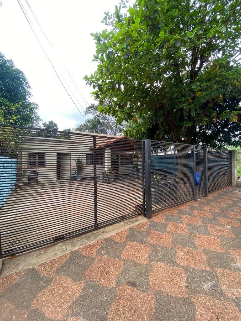 En venta casa en San Lorenzo, foto 2