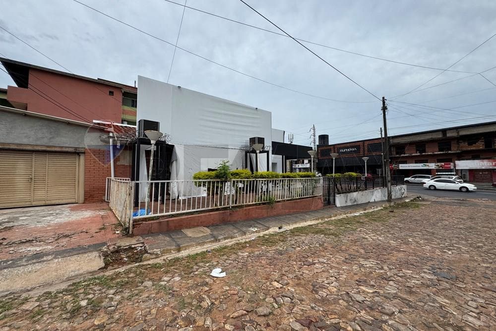 Local comercial con renta activa sobre acceso sur, foto 4