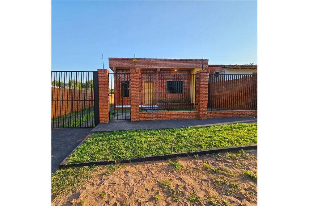 Casa tipo Minimalista en Venta en Ñemby Cañadita, foto 2