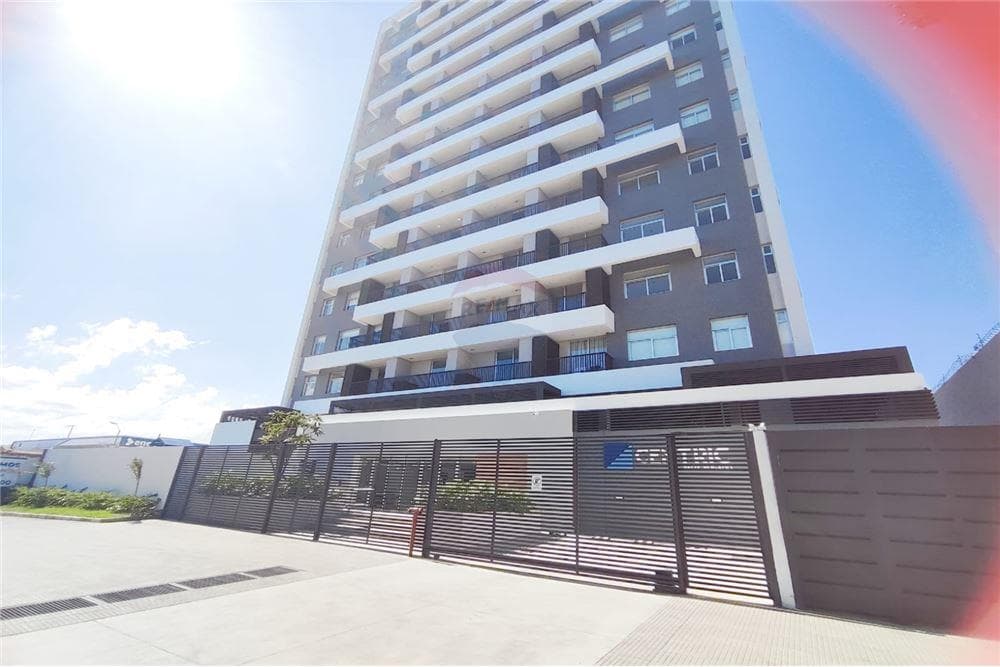 Departamento en Centric Felix Bogado