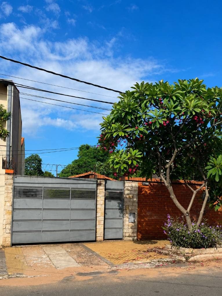 Casa en Barrio Nazareth, Asuncion — foto 1
