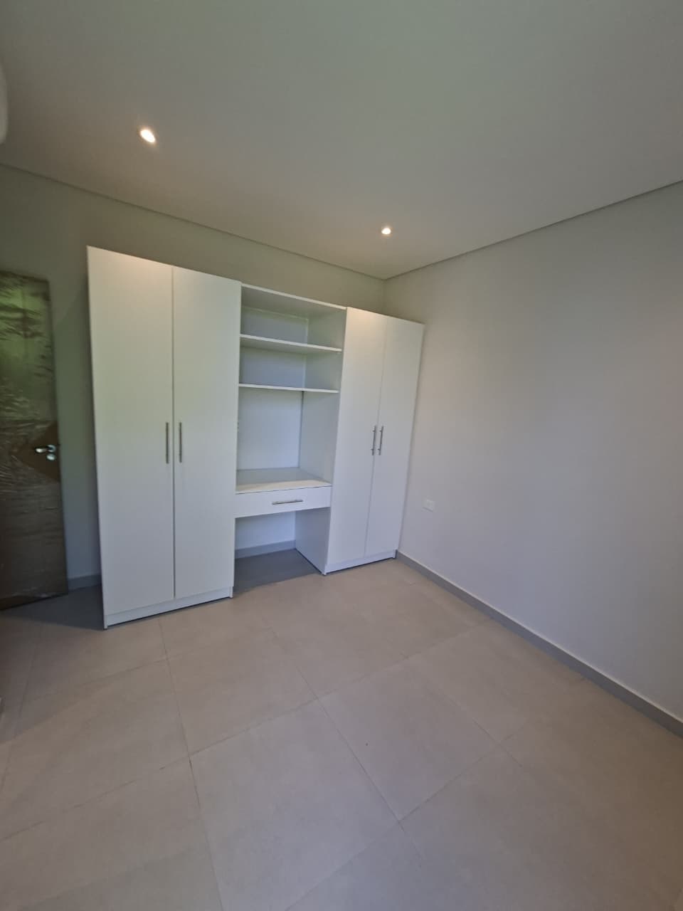 Duplex a estrenar en Luque- zona jardín de oro — foto 4