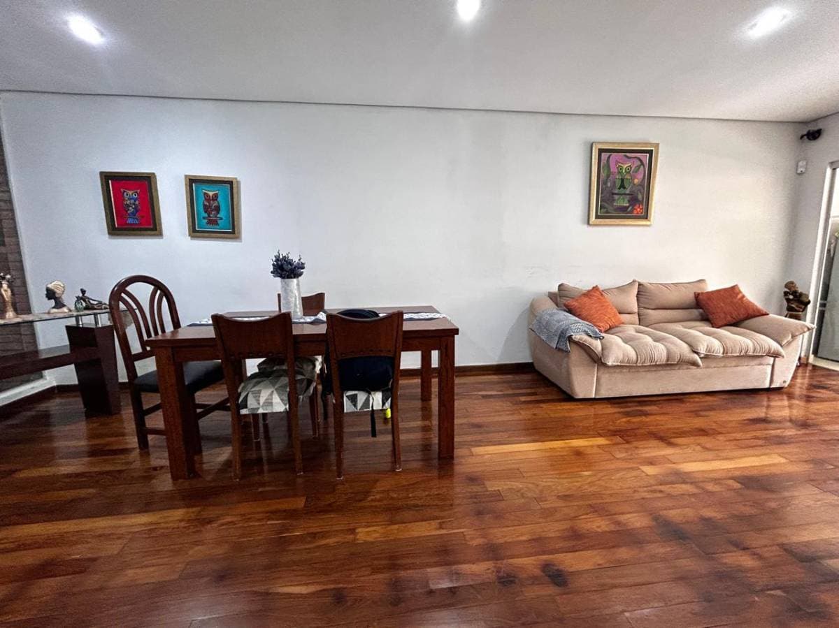 amplia casa pareada en Ycua Sati, foto 4