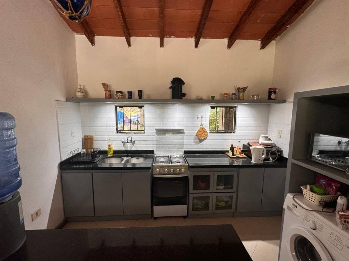 Hermosa casa en San Bernardino, zona anfiteatro — foto 5