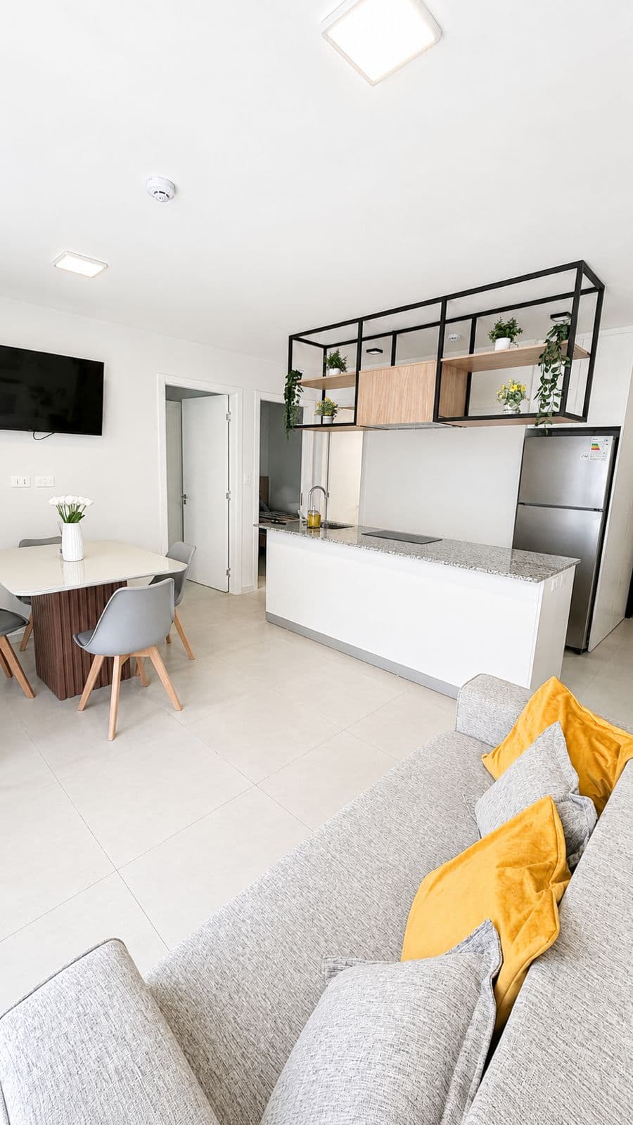 Departamento amoblado - Luque — foto 3