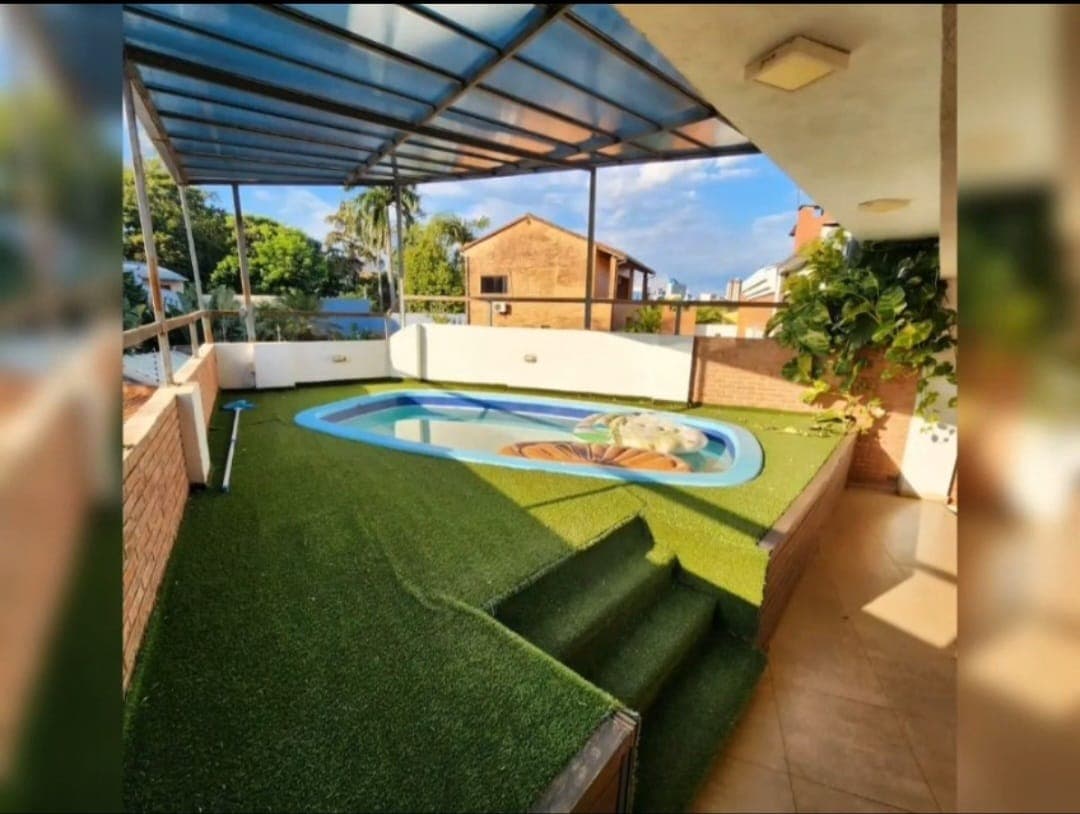 Se Vende Casa semiamoblada en Area 1 CDE