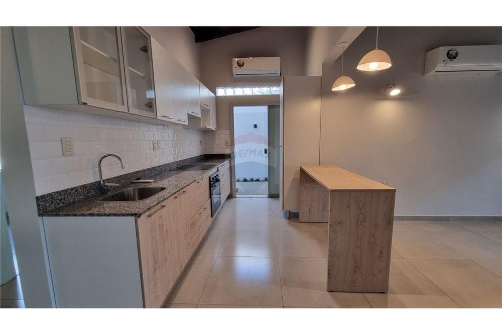 Casa a estrenar en lambare zona arete, foto 3