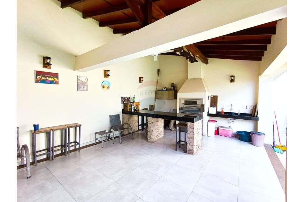 Casa en venta en mira flores San Lorenzo, foto 2