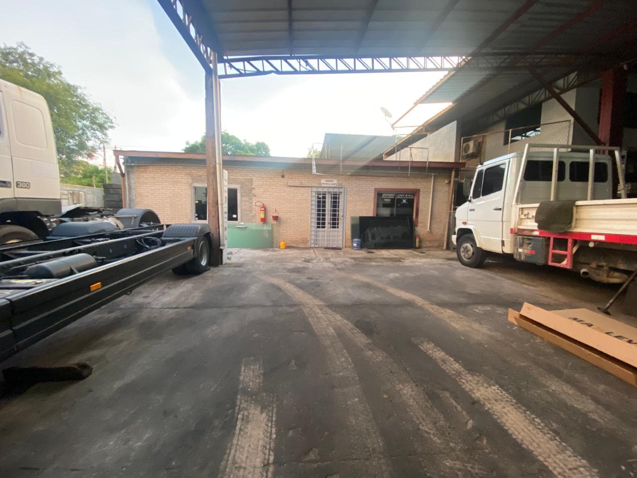 de Tinglado en Villa Aurelia — foto 4