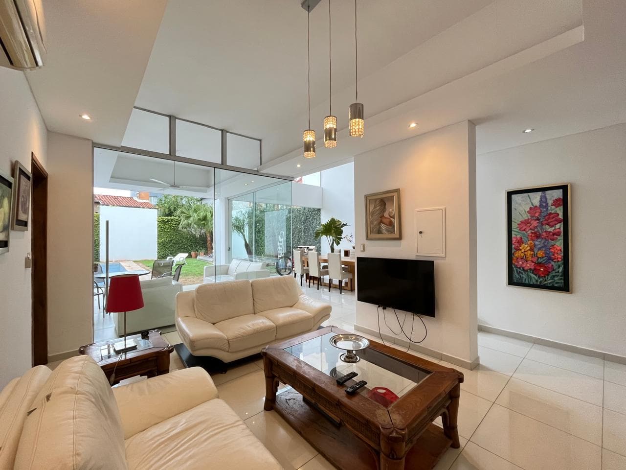 Alquilo Hermosa Casa Minimalista Amoblada de 3 Habit en Suite