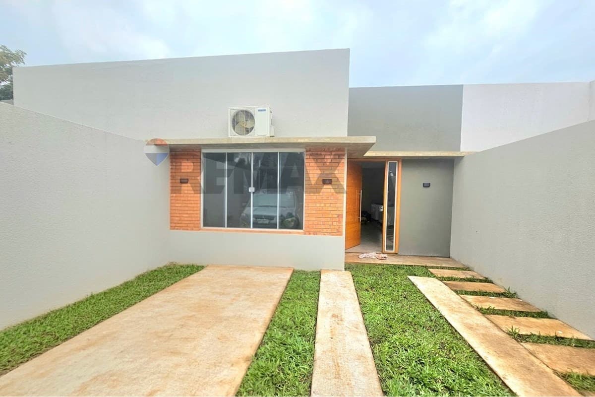 Duplex - Venta - Luque, Central, Paraguay