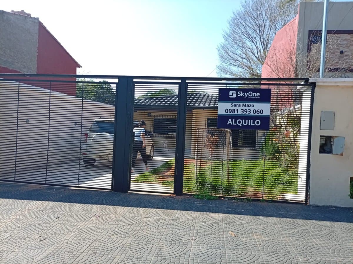 Casa 2 dormitorios en Lambaré zona cacique, foto 1