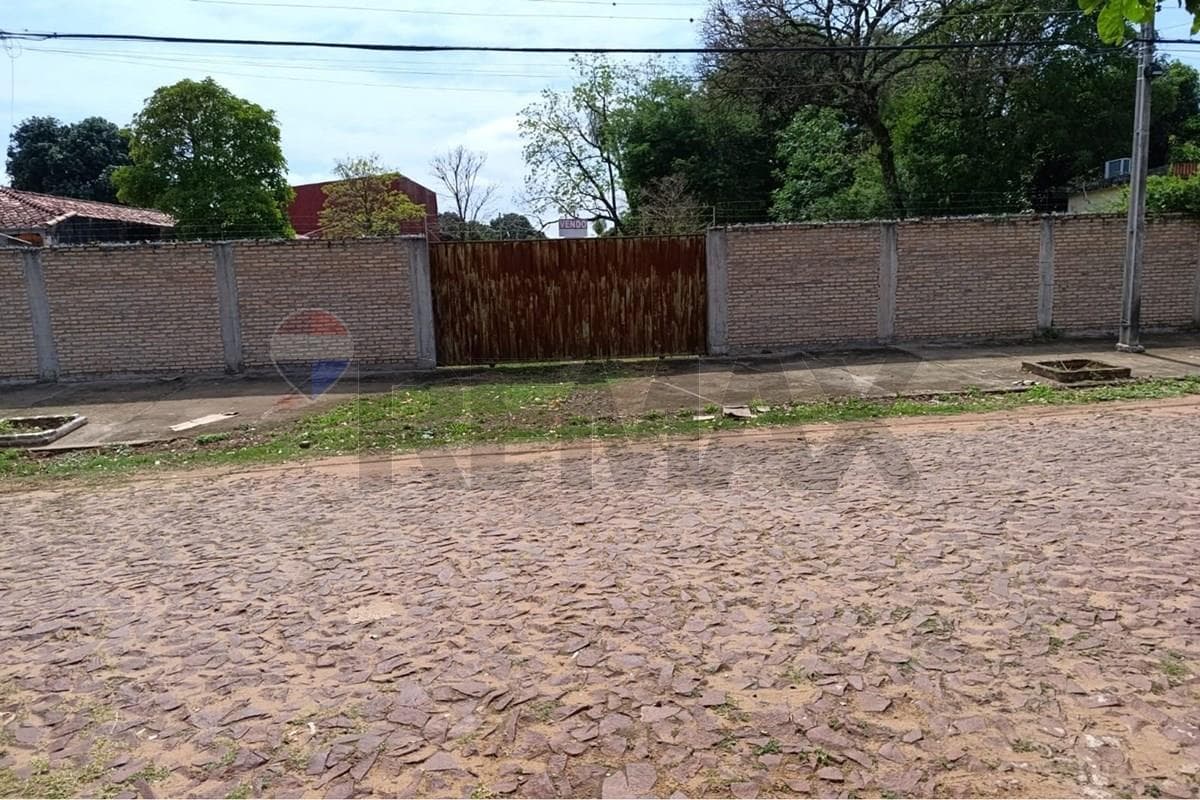 Terreno en capiata a 3 cuadras de ruta 2, foto 1