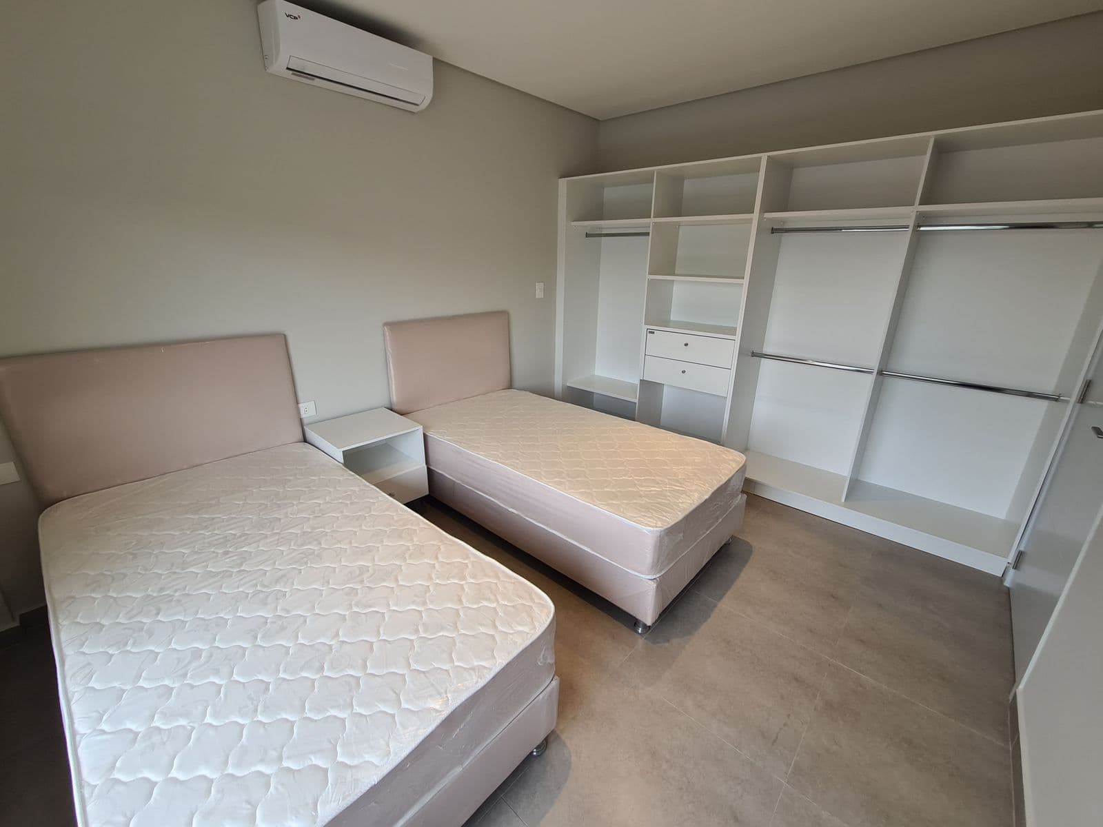 Duplex en loma merlo - Luque, foto 5