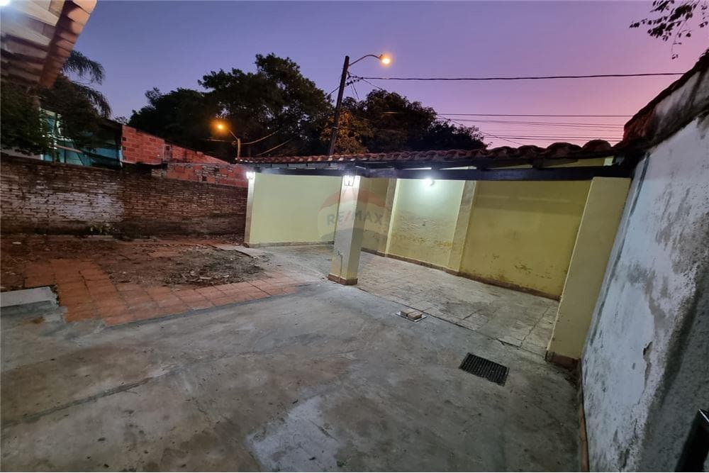 Casa en venta en asuncion zona Trinidad, foto 3