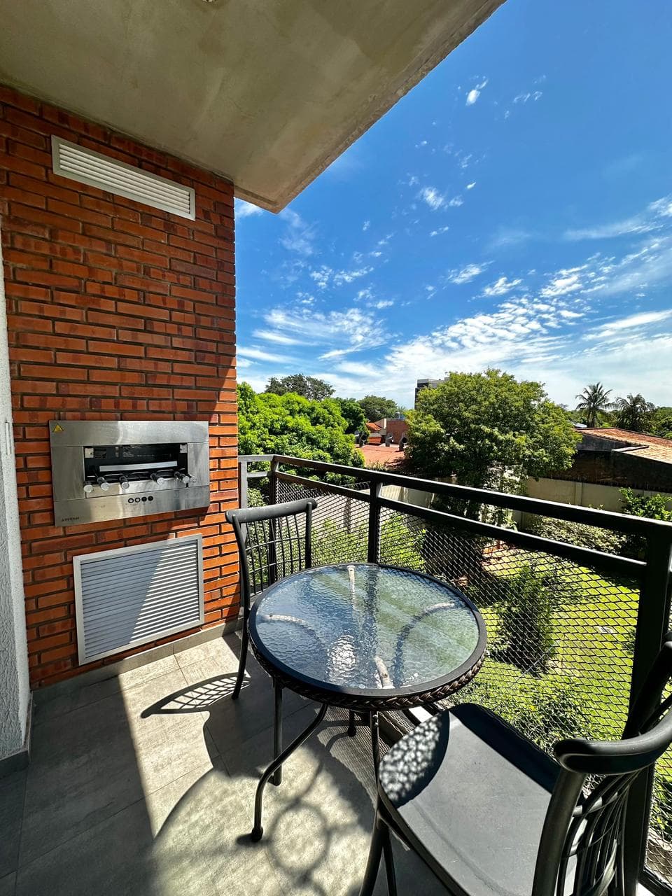 EN ALQUILER – Departamento Amoblado en Los Laureles, foto 1